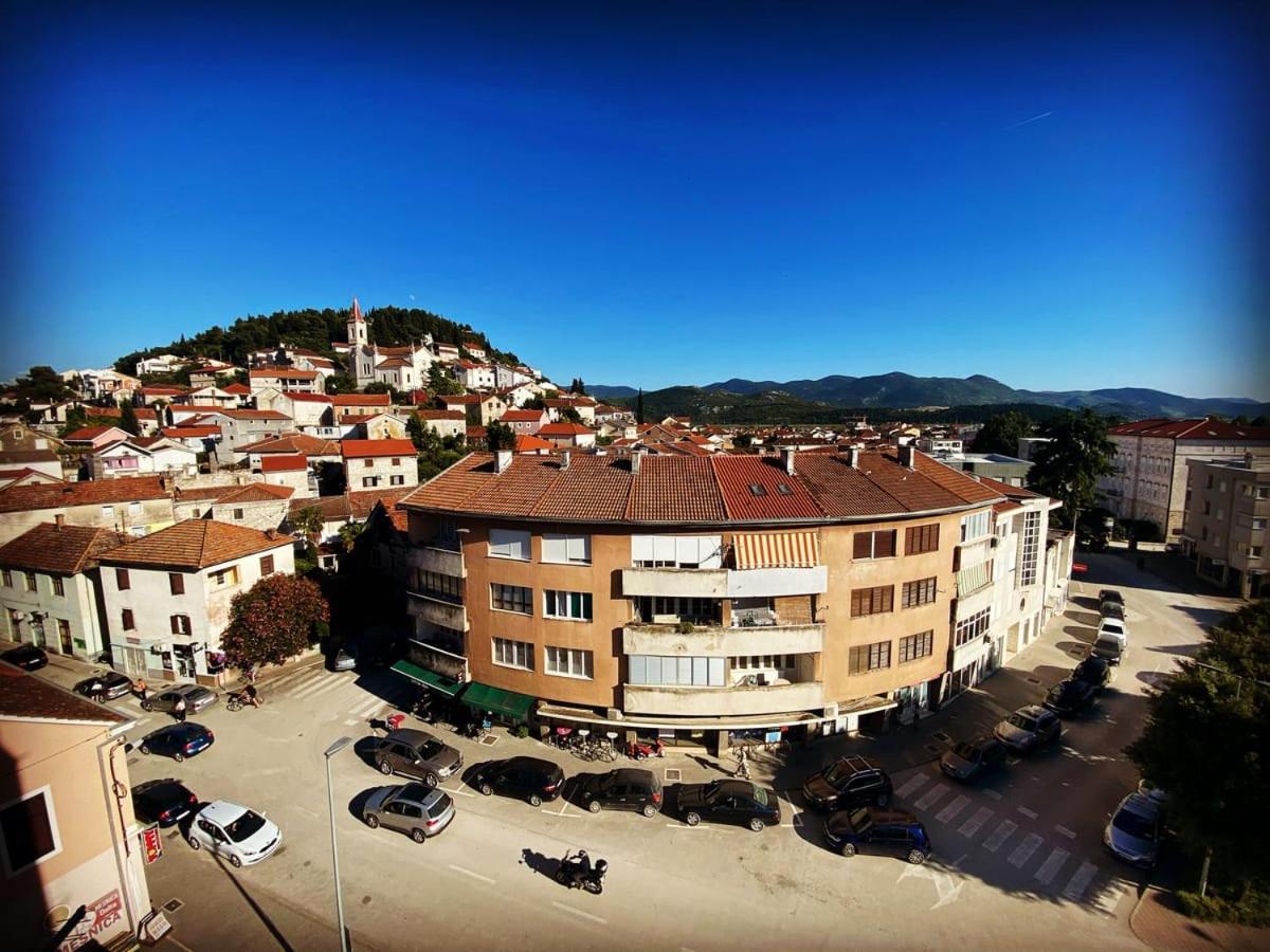 Apartman Olimp Metkovic Exterior photo